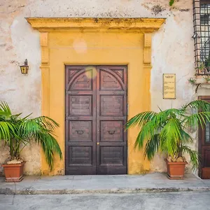  Bed & Breakfast Palazzo Cutò Italia